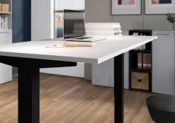 Työpöytä 4242, Harmaa -NORE Kalusteet Myymälä sahkoisesti saadettava kirjoituspoyta agenda 80x160 cm dd7f8 palaute reference