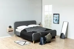 Yöpöytä Century -NORE Kalusteet Myymälä yopoyta century a055c palaute reference